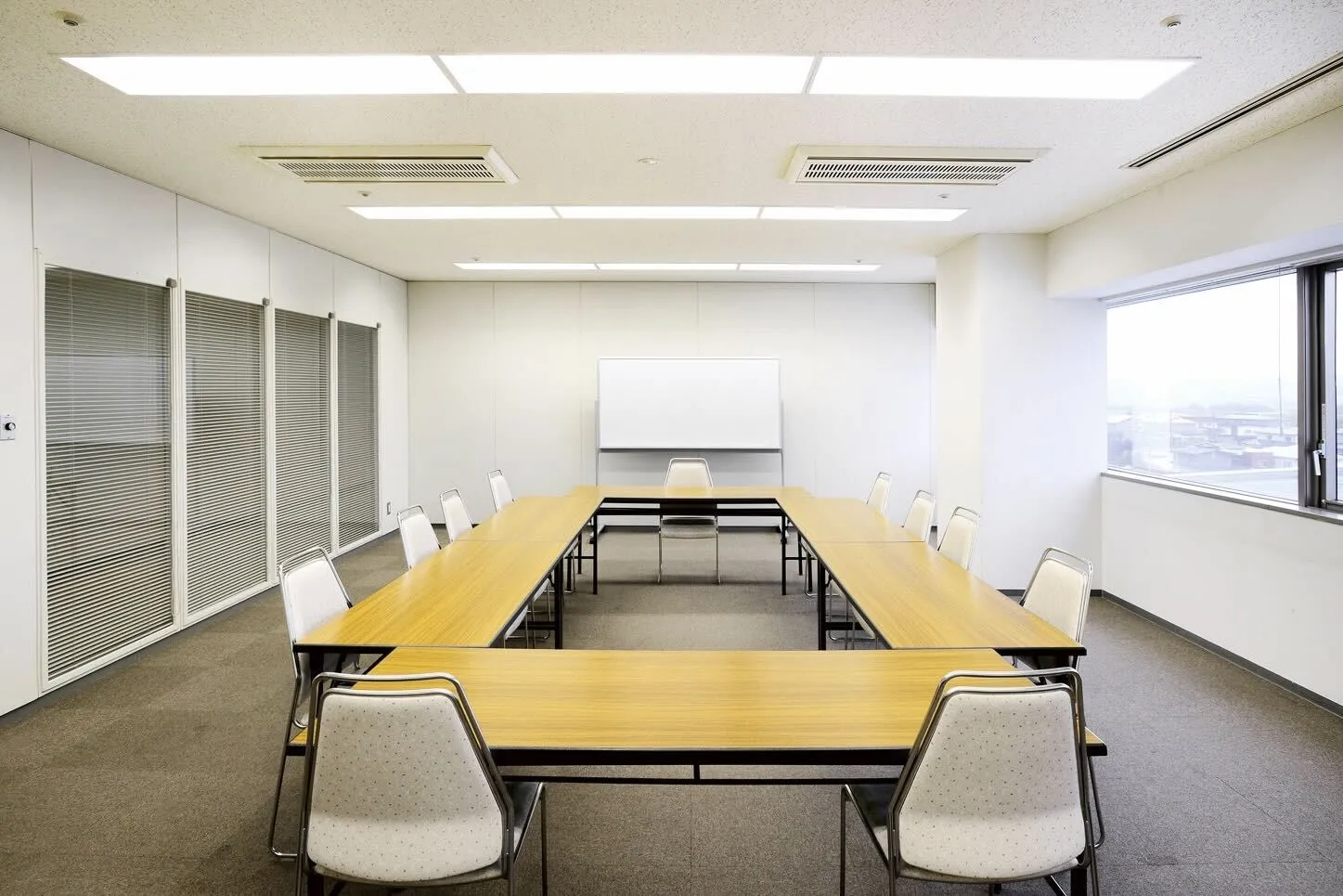 ユートリーのデザイン室(小会場)